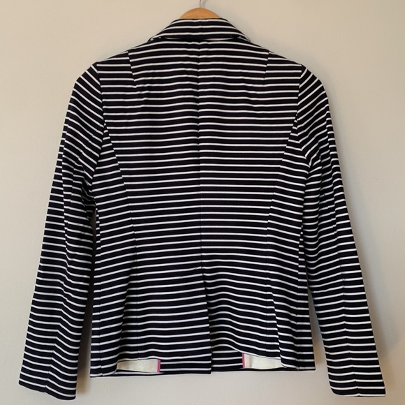 Black and white Banana Republic blazer - Picture 4 of 7